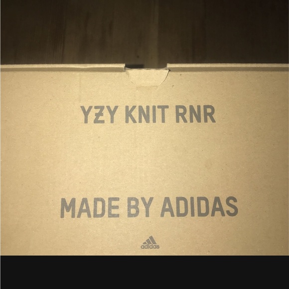 yeezy knit rnr - Picture 3 of 5